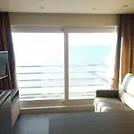 - Frontaal Zeezicht Apartmán