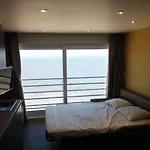 - Frontaal Zeezicht Apartmán *