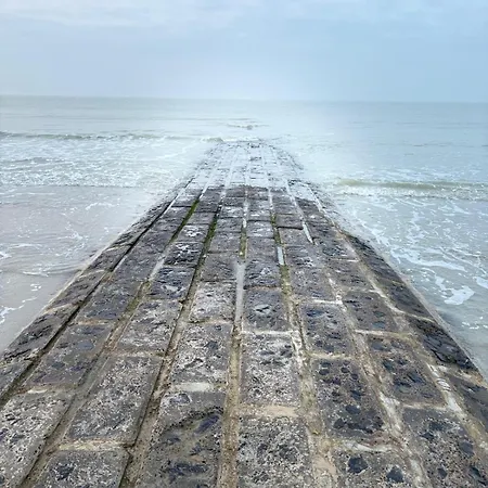 - Frontaal Zeezicht Middelkerke