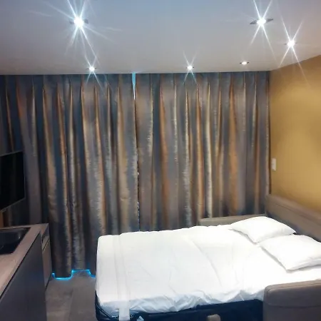 - Frontaal Zeezicht Middelkerke