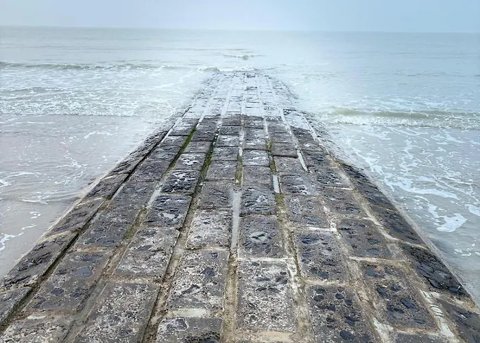 - Frontaal Zeezicht Middelkerke